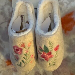 Kooba Cream Slippers with Floral Embroidery